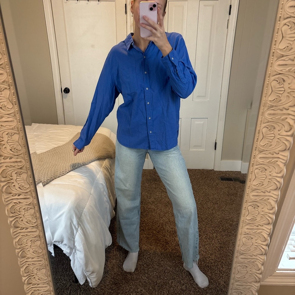 Universal Thread Cobalt Blue Button-Down Shirt NWT - image 5